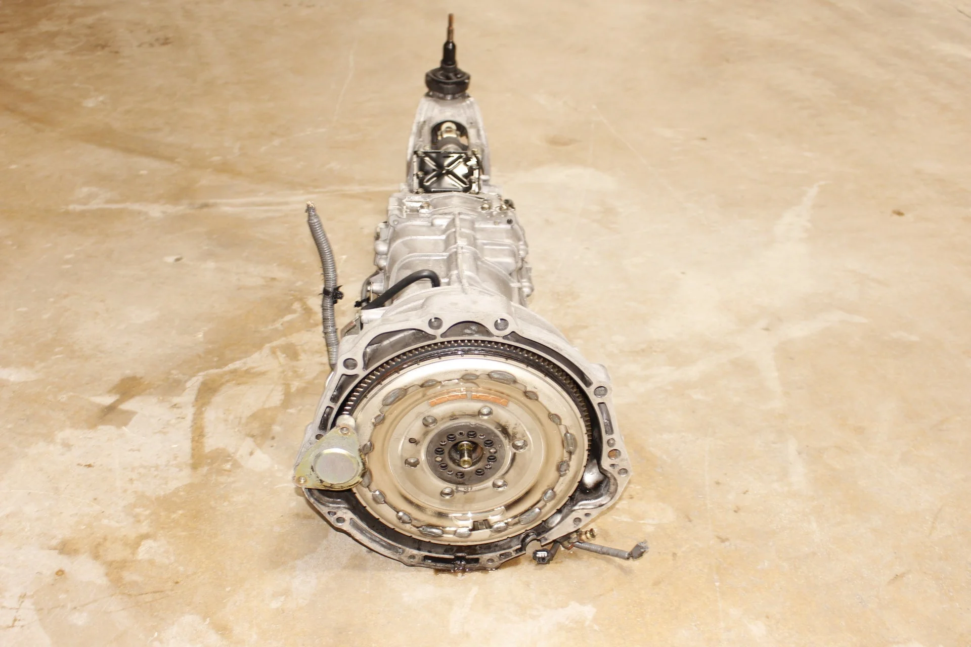 2003-2005 Nissan 350Z RWD Manual JDM Transmission 6 Speed VQ35DE - Image 8