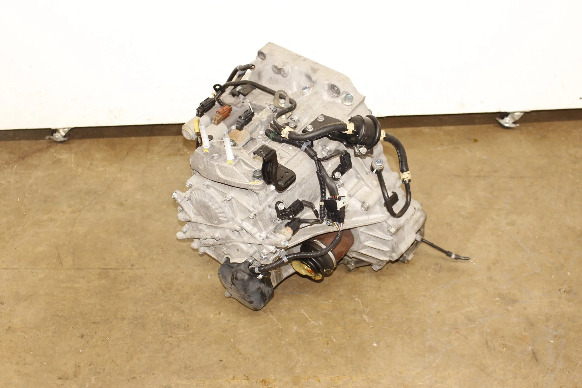 2006-2011 Honda Civic Automatic JDM Transmission 1.8L R18A - Image 9