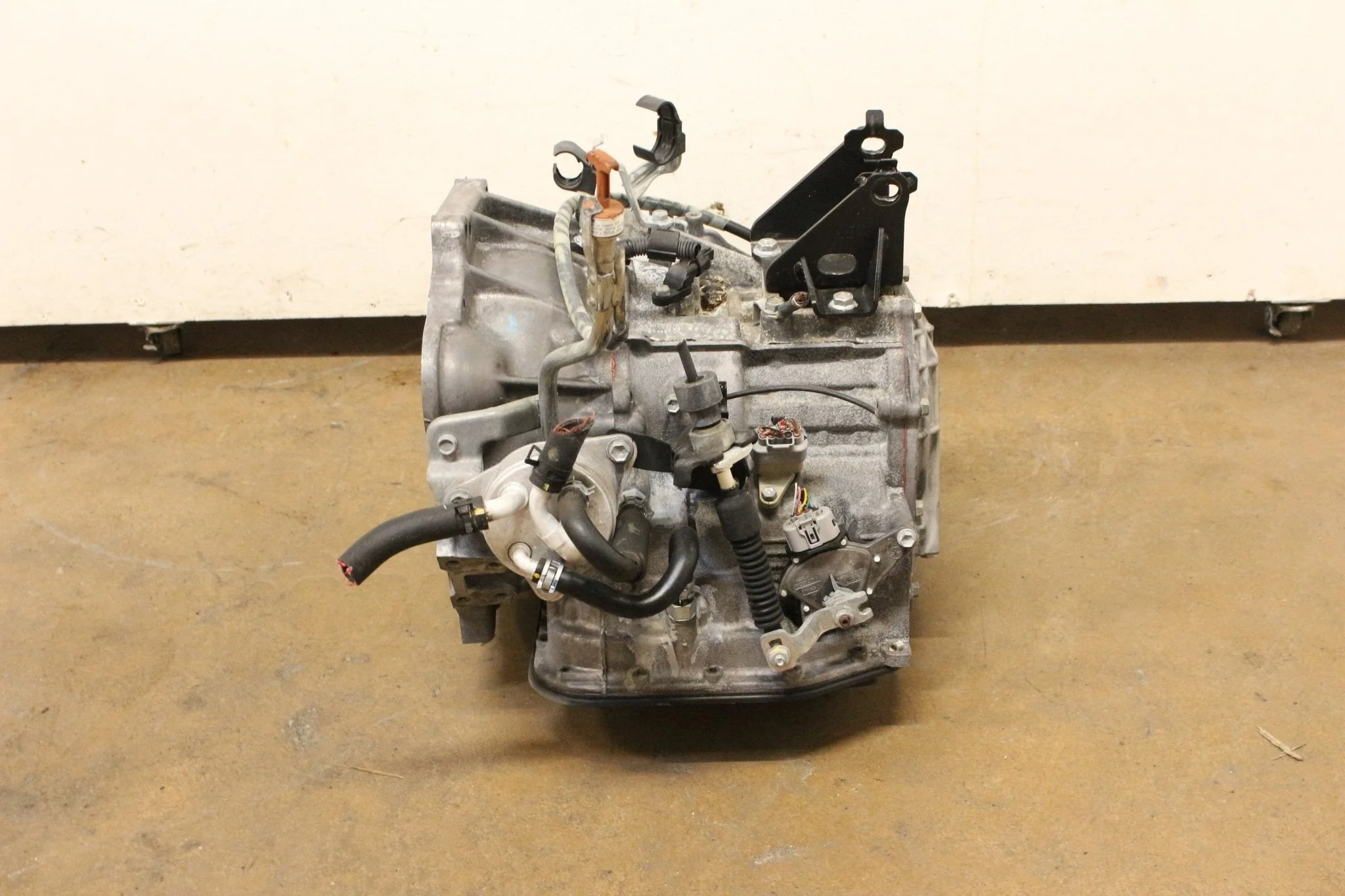 2009-2015 Toyota Corolla Automatic JDM Transmission 1.8L 2ZRFE - Image 4
