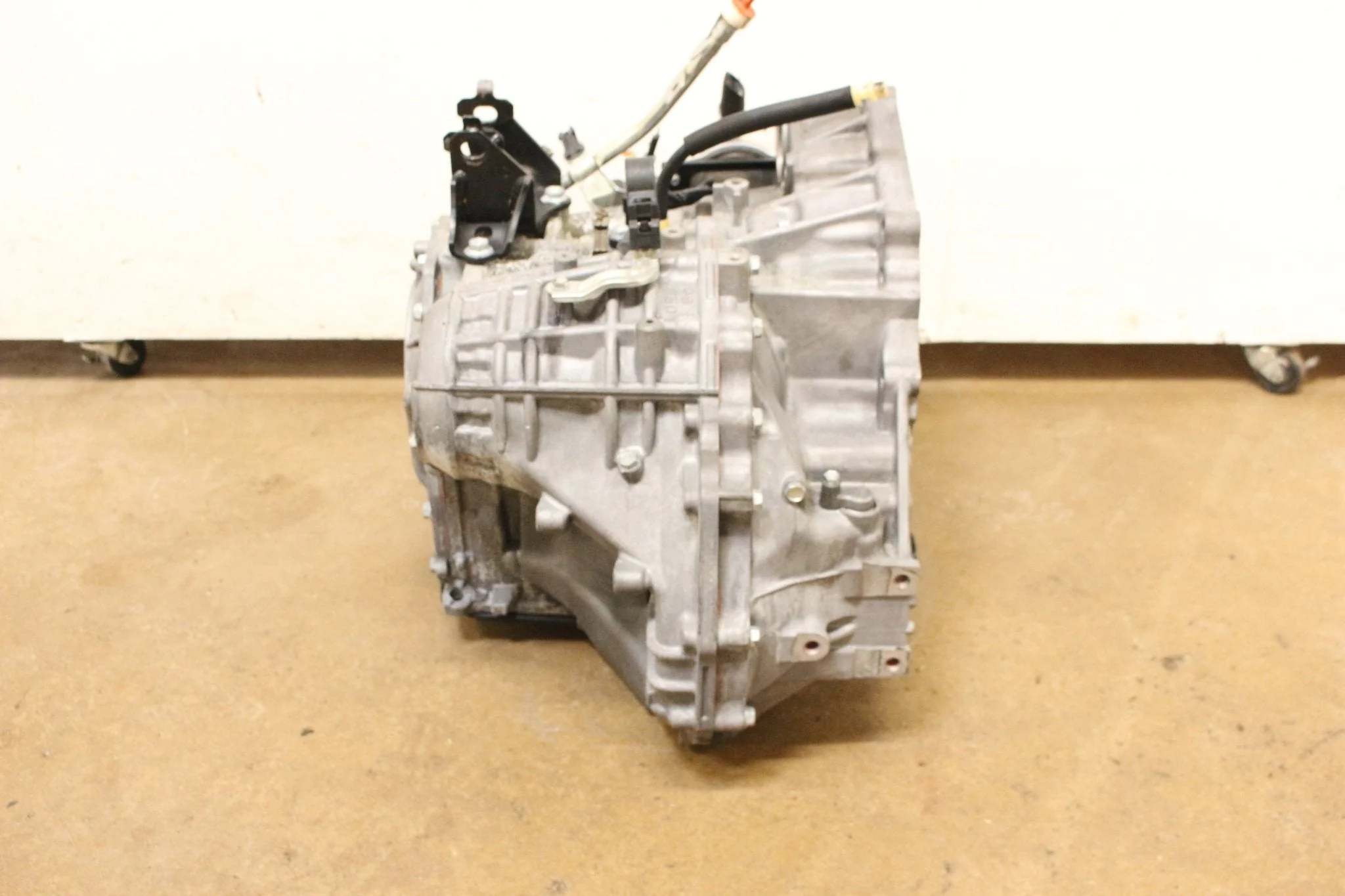 2009-2012 Toyota Rav4 FWD Automatic JDM Transmission 2.5L 2ARFE - Image 8