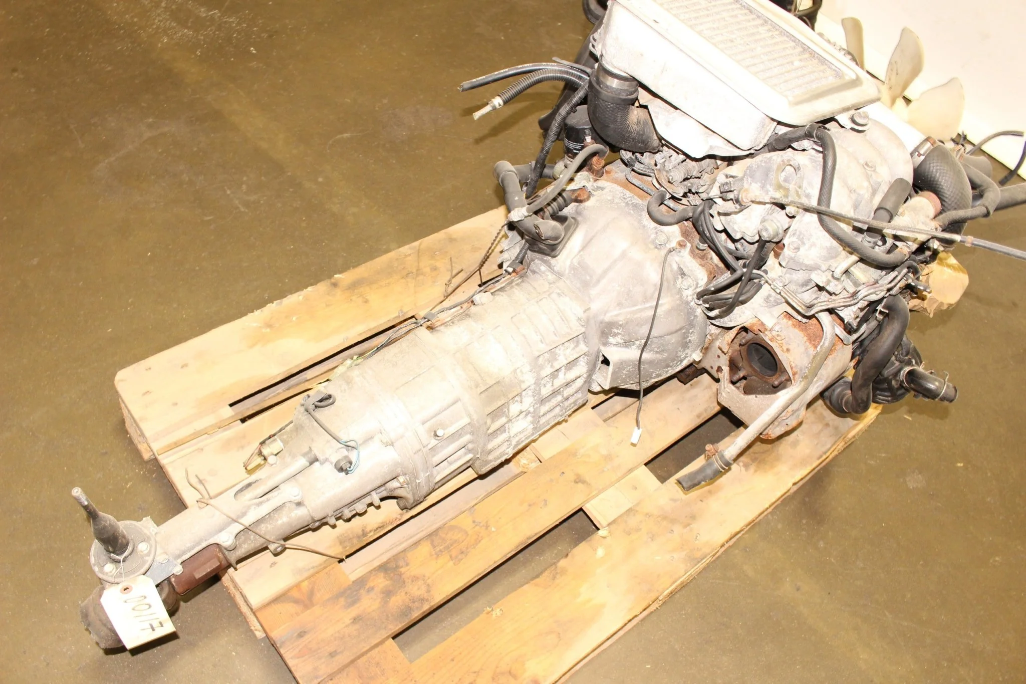 JDM Mazda RX7 FC 13B Rotary 1.3L Engine 5 Speed Manual Transmission - Image 9